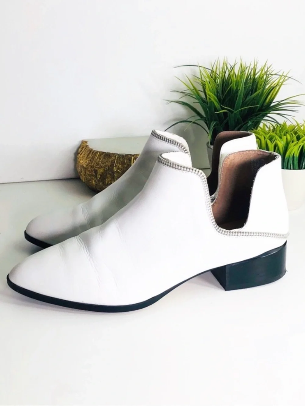 Halogen Nordstrom Piper Ankle Boots Zipper Edges